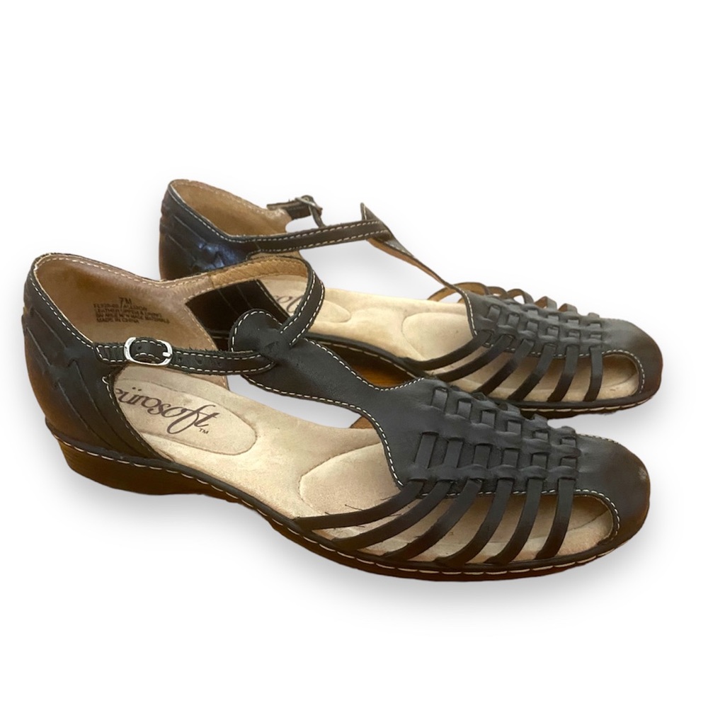 Sofft Black Strappy Sandals